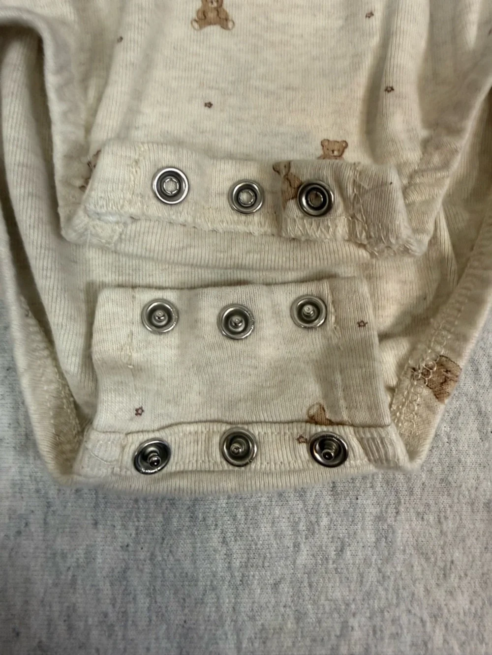 Zara‎ Baby Bear Bodysuit - Creme- 6–9 Months